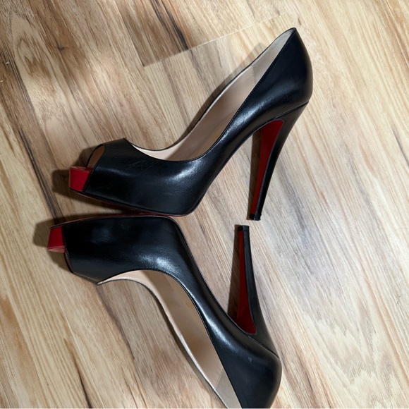 Authentic Louboutin Very Prive Heel - Picture 6 of 10